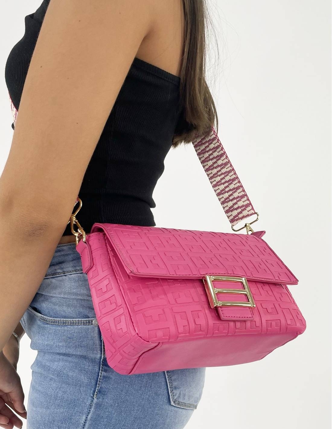 bolso-rosa-fucsia-041jho-1.jpg